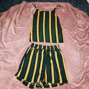 FOREVER 21 — TWO PIECE